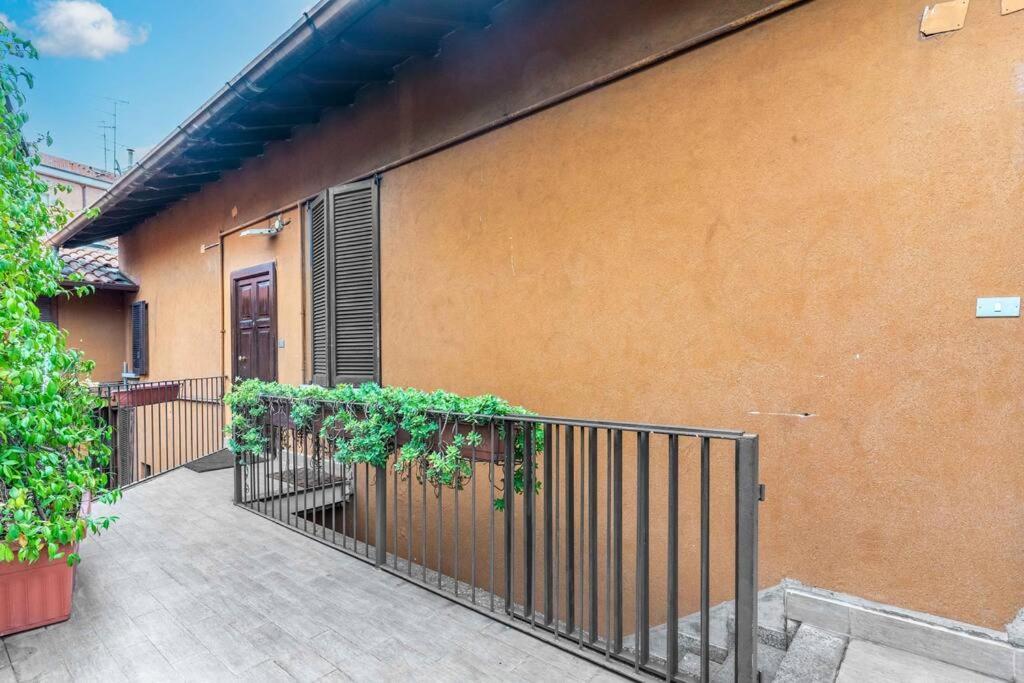 Appartement Funny Flat With Balcony In Milan
